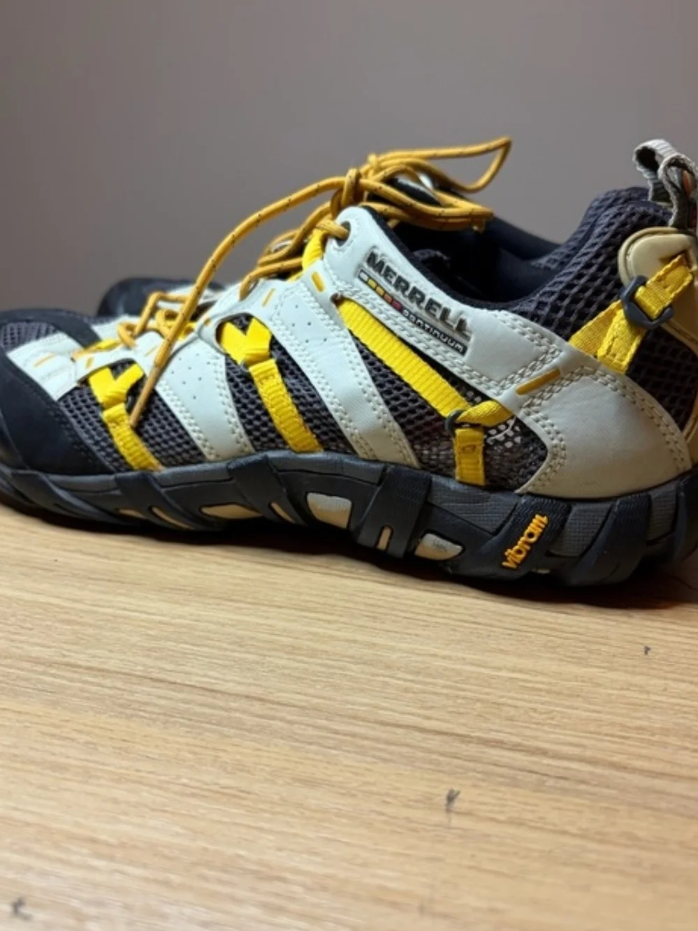Merrell Waterpro Ultra-Sport Mens 9.5 In Great Condition